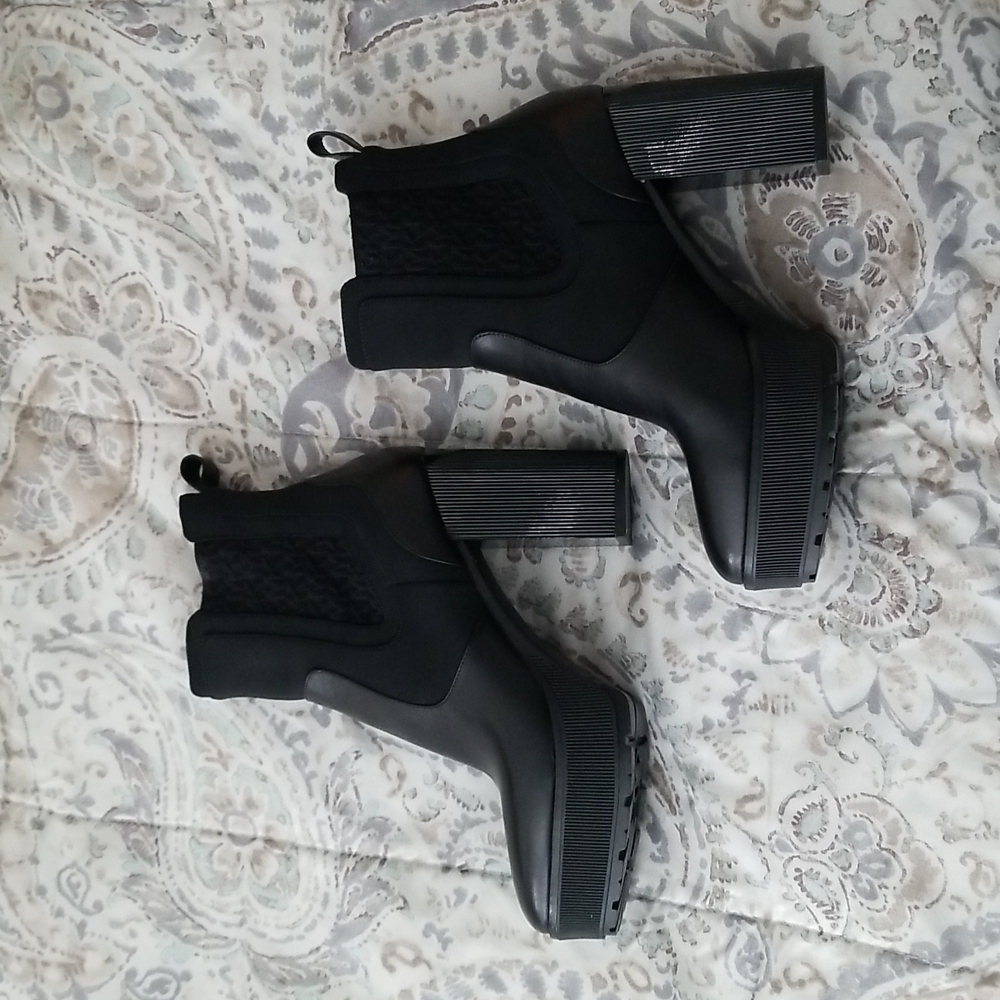 Michael kors Cramer booties